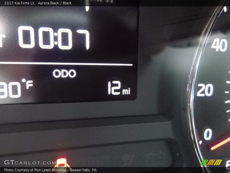 Aurora Black / Black 2017 Kia Forte LX