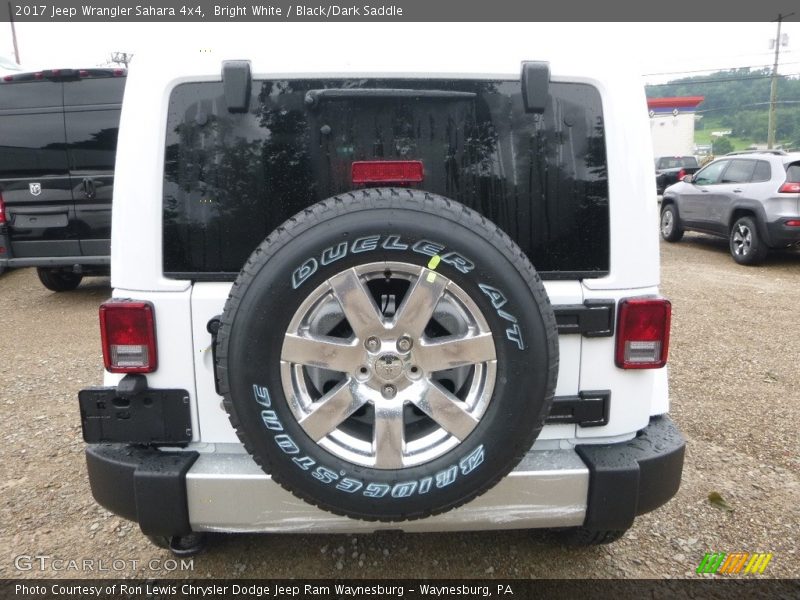 Bright White / Black/Dark Saddle 2017 Jeep Wrangler Sahara 4x4
