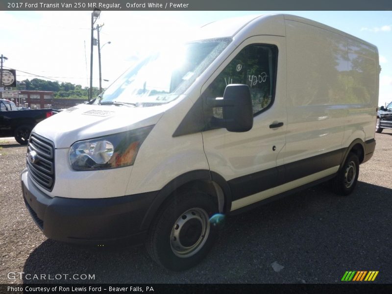 Oxford White / Pewter 2017 Ford Transit Van 250 MR Regular