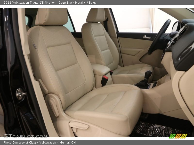 Deep Black Metallic / Beige 2012 Volkswagen Tiguan SE 4Motion