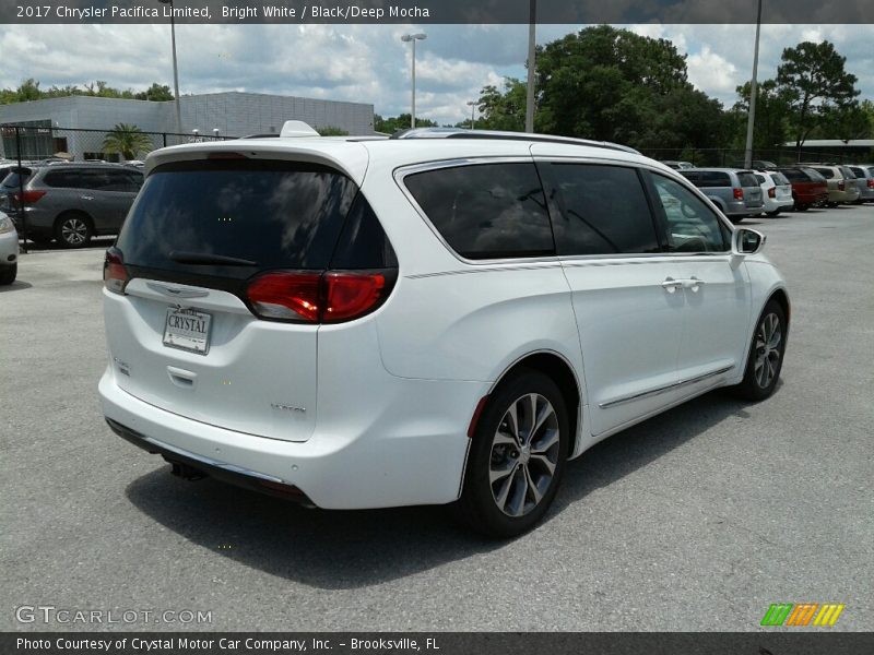 Bright White / Black/Deep Mocha 2017 Chrysler Pacifica Limited