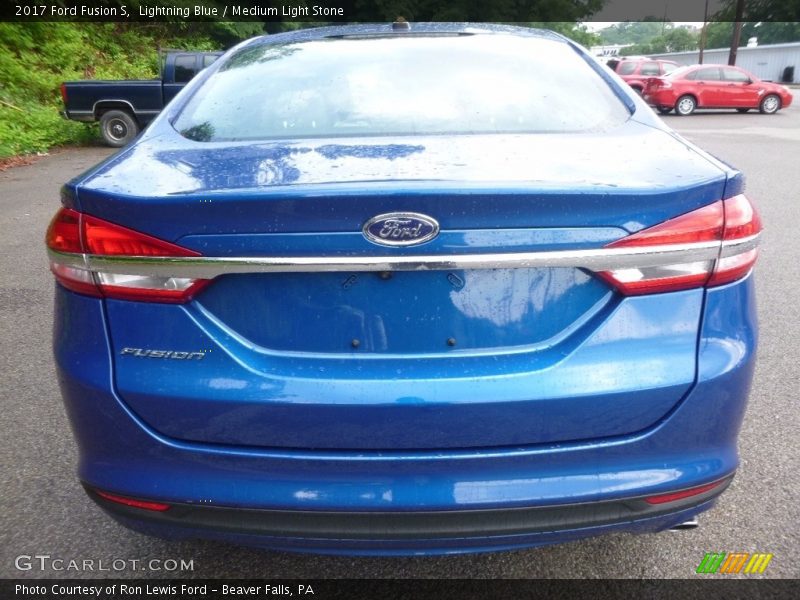 Lightning Blue / Medium Light Stone 2017 Ford Fusion S