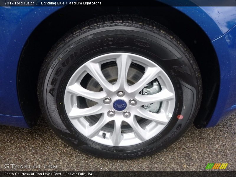 Lightning Blue / Medium Light Stone 2017 Ford Fusion S