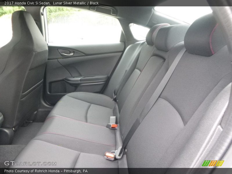 Rear Seat of 2017 Civic Si Sedan