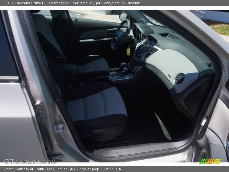 Champagne Silver Metallic / Jet Black/Medium Titanium 2014 Chevrolet Cruze LS