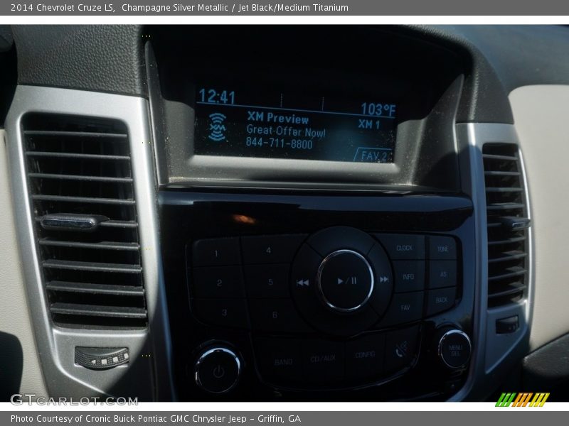 Champagne Silver Metallic / Jet Black/Medium Titanium 2014 Chevrolet Cruze LS