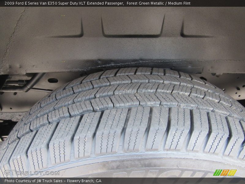 Forest Green Metallic / Medium Flint 2009 Ford E Series Van E350 Super Duty XLT Extended Passenger