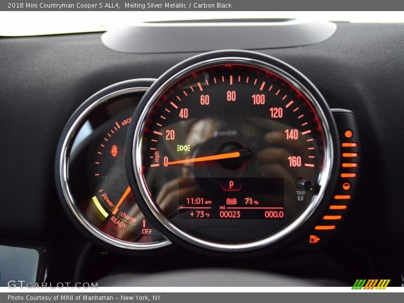 Melting Silver Metallic / Carbon Black 2018 Mini Countryman Cooper S ALL4