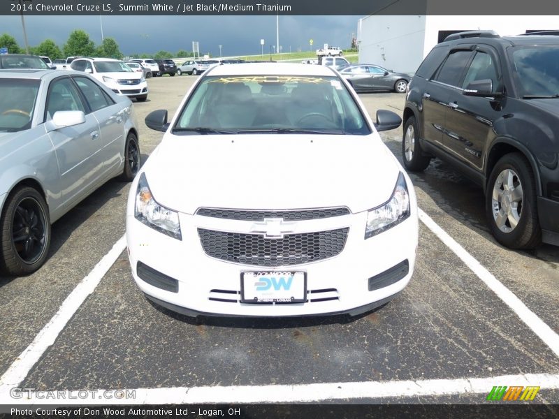 Summit White / Jet Black/Medium Titanium 2014 Chevrolet Cruze LS