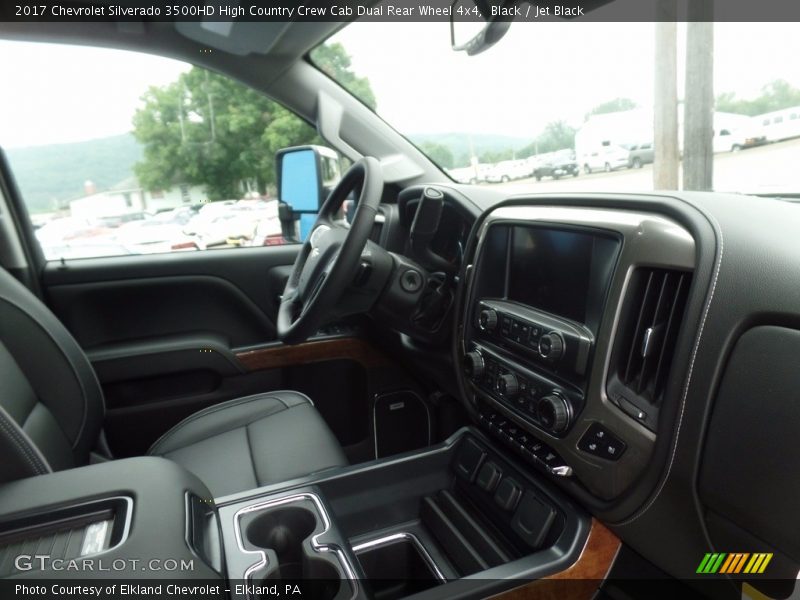 Black / Jet Black 2017 Chevrolet Silverado 3500HD High Country Crew Cab Dual Rear Wheel 4x4