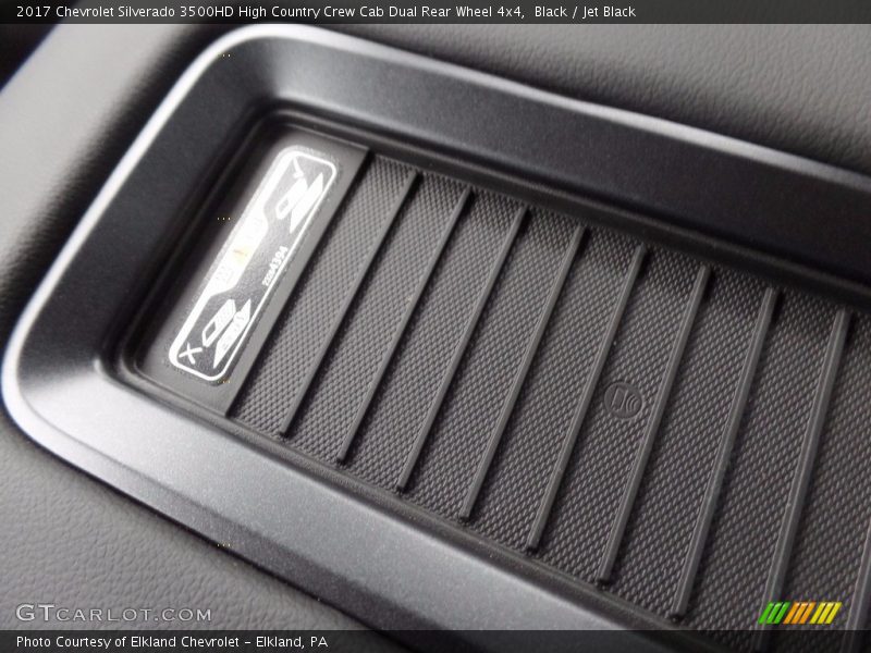 Black / Jet Black 2017 Chevrolet Silverado 3500HD High Country Crew Cab Dual Rear Wheel 4x4