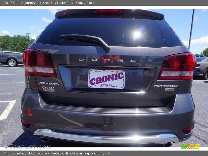 Granite Pearl-Coat / Black 2017 Dodge Journey Crossroad
