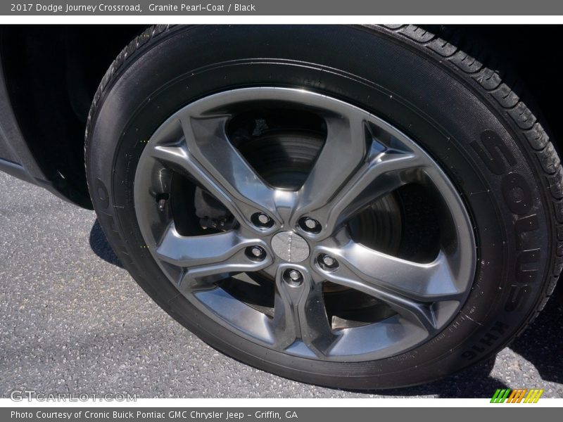 Granite Pearl-Coat / Black 2017 Dodge Journey Crossroad