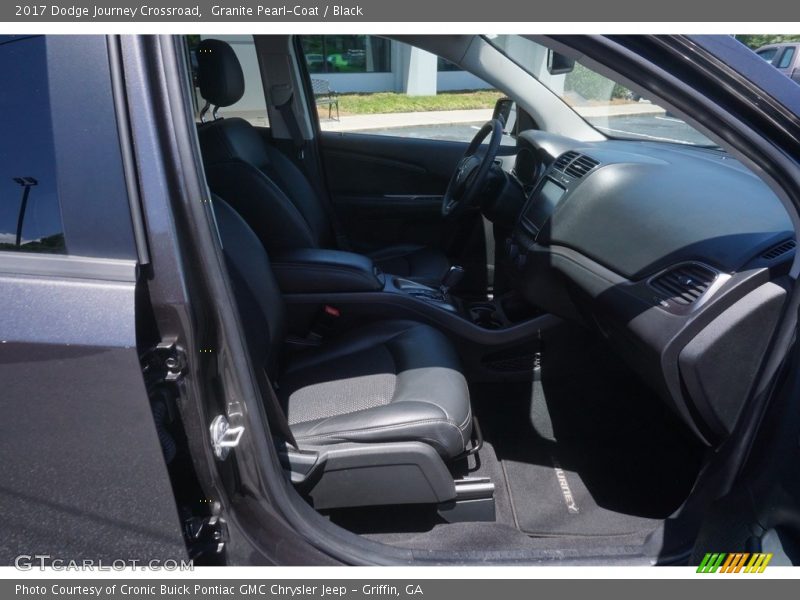Granite Pearl-Coat / Black 2017 Dodge Journey Crossroad
