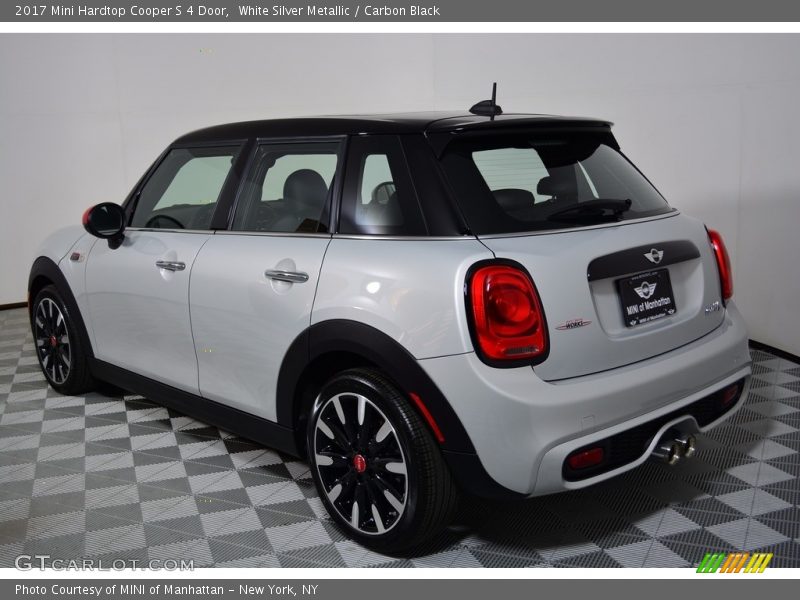 White Silver Metallic / Carbon Black 2017 Mini Hardtop Cooper S 4 Door