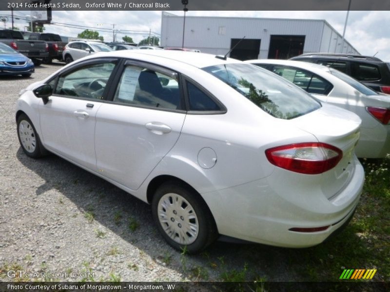 Oxford White / Charcoal Black 2014 Ford Fiesta S Sedan