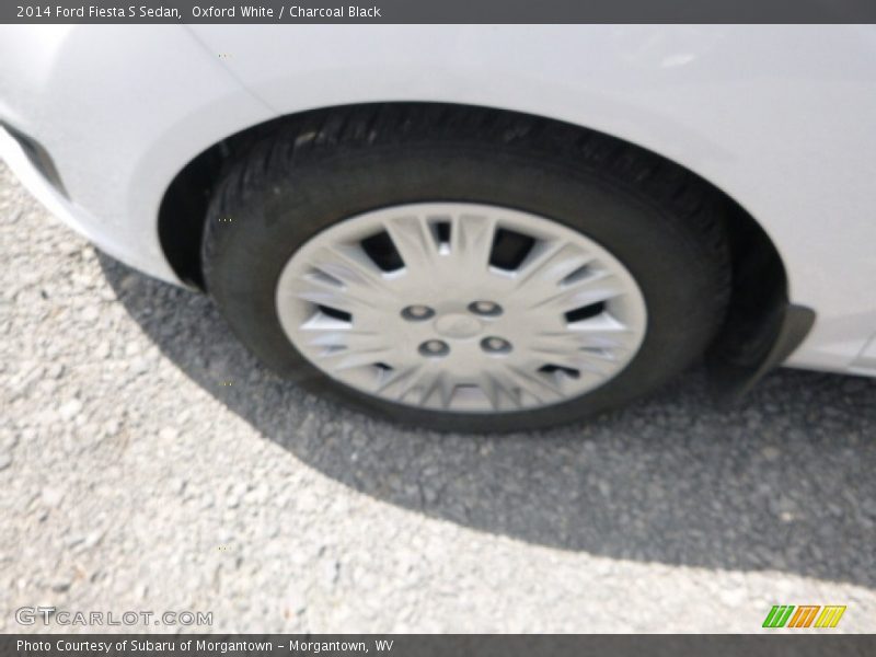 Oxford White / Charcoal Black 2014 Ford Fiesta S Sedan