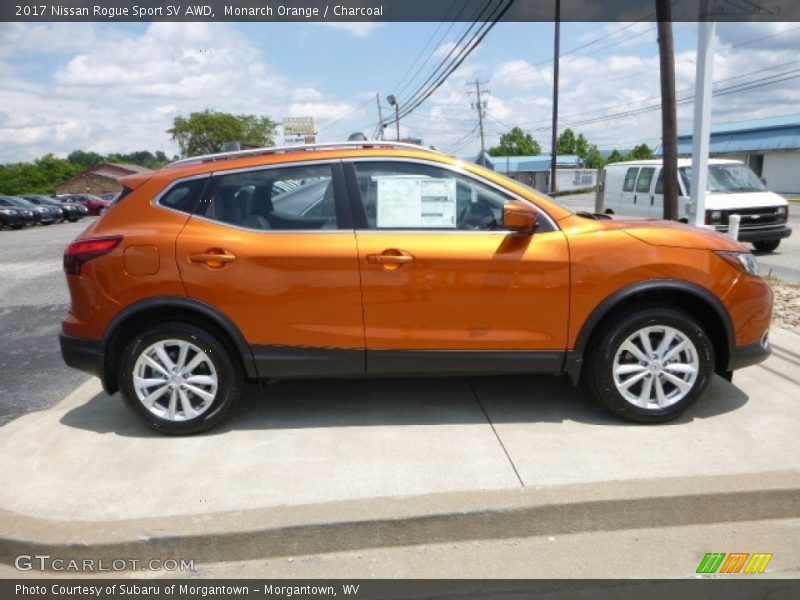 Monarch Orange / Charcoal 2017 Nissan Rogue Sport SV AWD