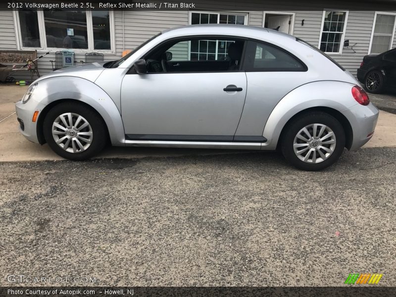 Reflex Silver Metallic / Titan Black 2012 Volkswagen Beetle 2.5L