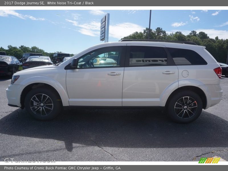 White Noise Tri-Coat / Black 2017 Dodge Journey SE