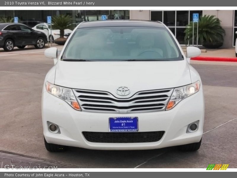 Blizzard White Pearl / Ivory 2010 Toyota Venza V6
