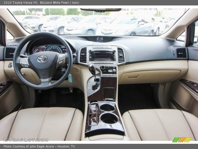 Blizzard White Pearl / Ivory 2010 Toyota Venza V6