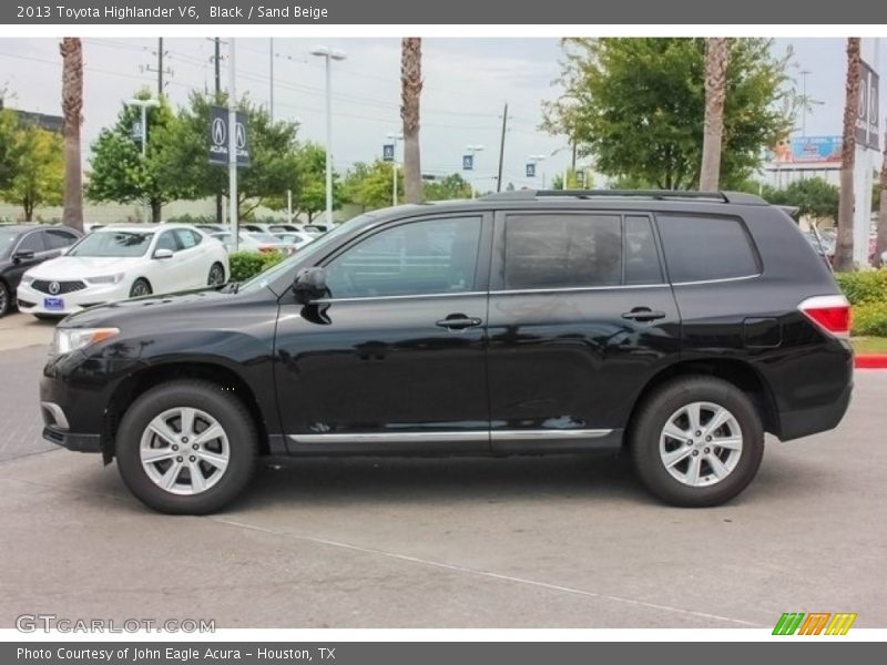 Black / Sand Beige 2013 Toyota Highlander V6