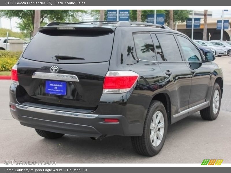 Black / Sand Beige 2013 Toyota Highlander V6