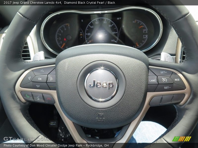 Diamond Black Crystal Pearl / Black 2017 Jeep Grand Cherokee Laredo 4x4