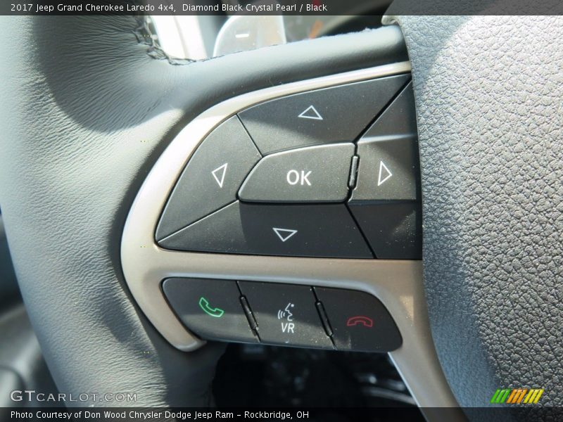 Diamond Black Crystal Pearl / Black 2017 Jeep Grand Cherokee Laredo 4x4