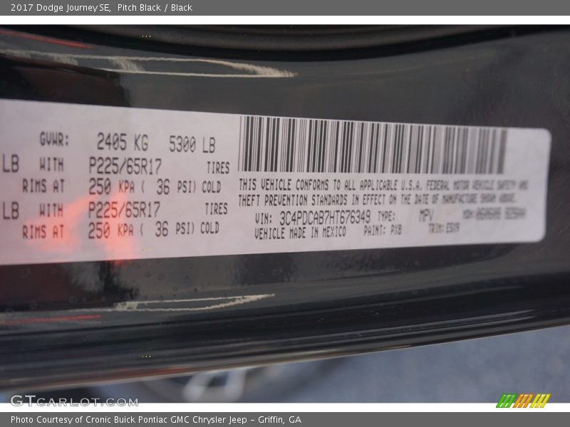 Pitch Black / Black 2017 Dodge Journey SE