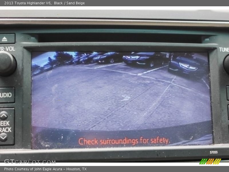 Black / Sand Beige 2013 Toyota Highlander V6