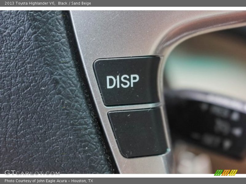 Black / Sand Beige 2013 Toyota Highlander V6