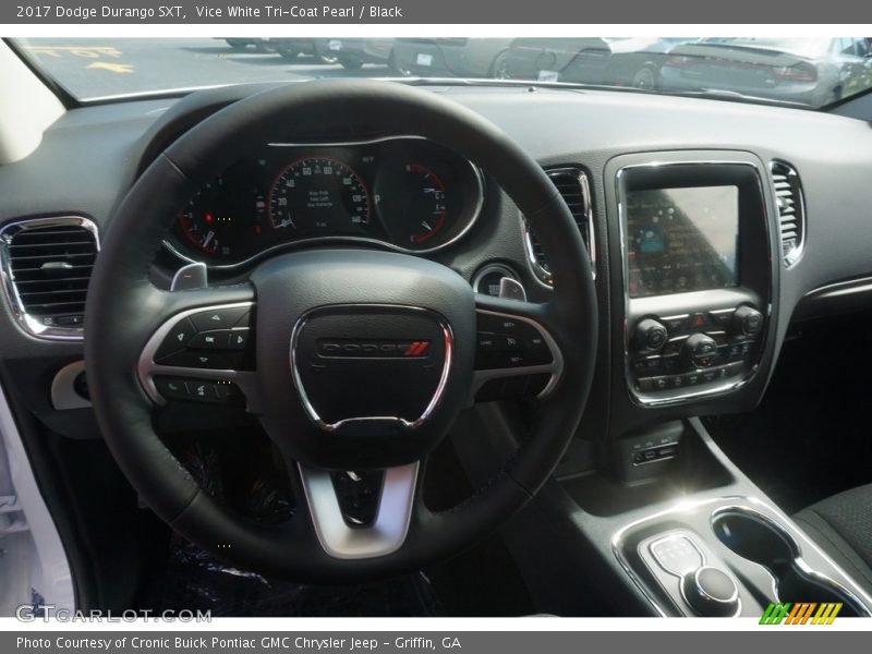 Vice White Tri-Coat Pearl / Black 2017 Dodge Durango SXT