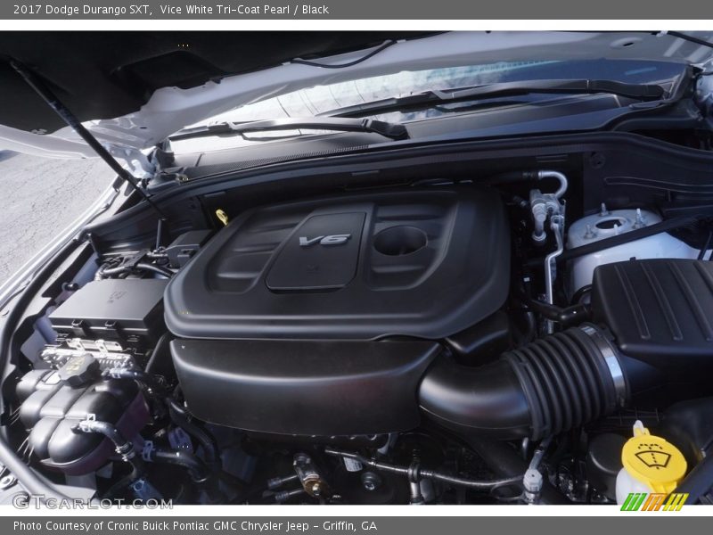 Vice White Tri-Coat Pearl / Black 2017 Dodge Durango SXT