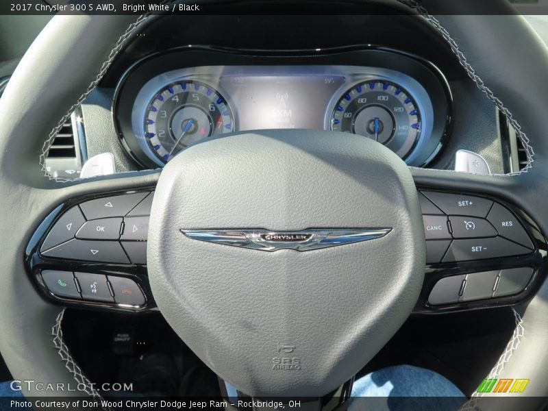 Bright White / Black 2017 Chrysler 300 S AWD