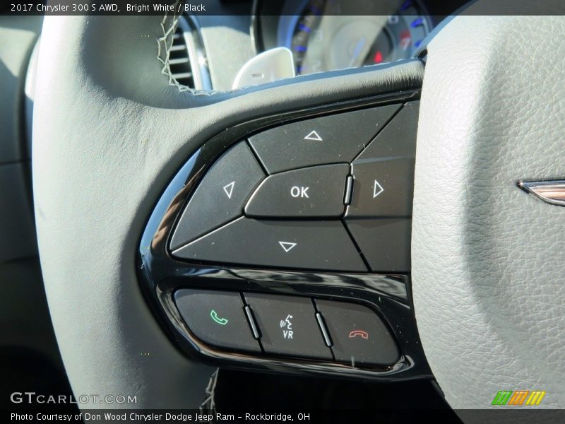 Bright White / Black 2017 Chrysler 300 S AWD