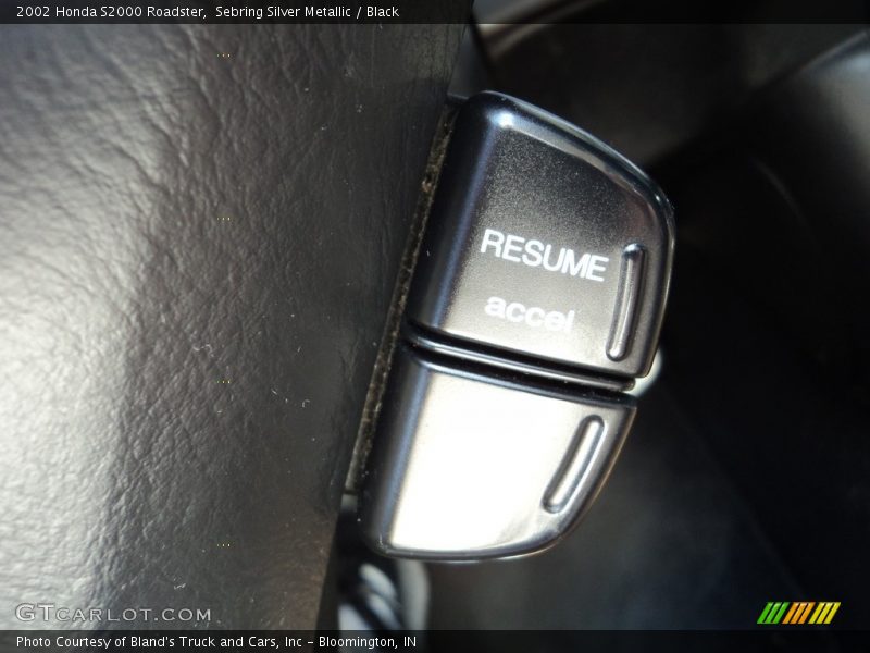 Sebring Silver Metallic / Black 2002 Honda S2000 Roadster