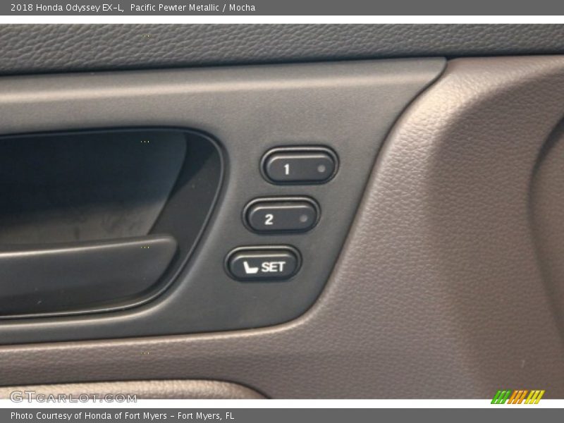Pacific Pewter Metallic / Mocha 2018 Honda Odyssey EX-L