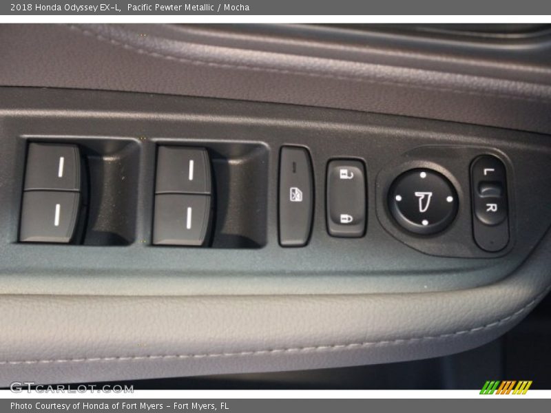 Pacific Pewter Metallic / Mocha 2018 Honda Odyssey EX-L