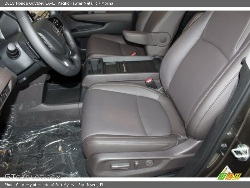 Pacific Pewter Metallic / Mocha 2018 Honda Odyssey EX-L