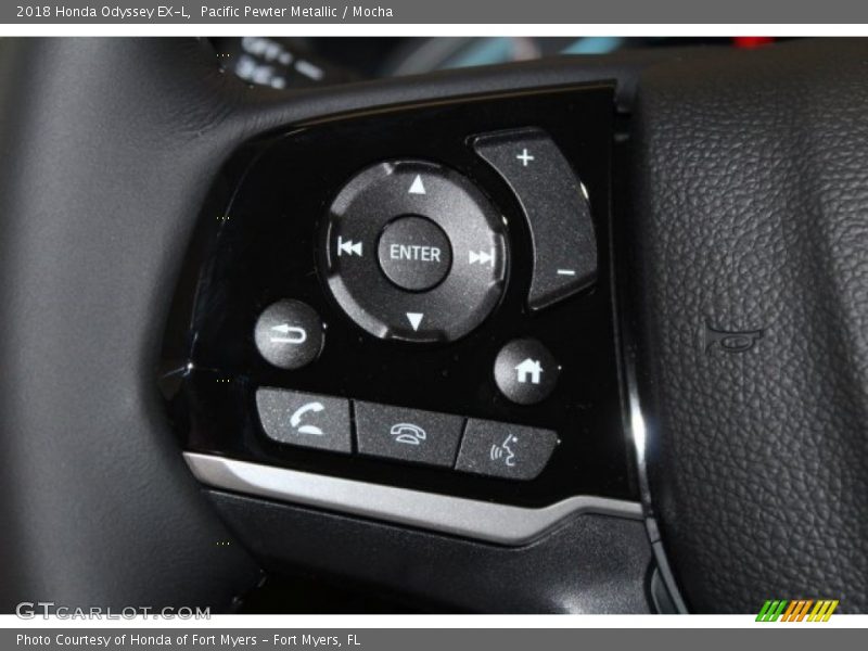 Pacific Pewter Metallic / Mocha 2018 Honda Odyssey EX-L