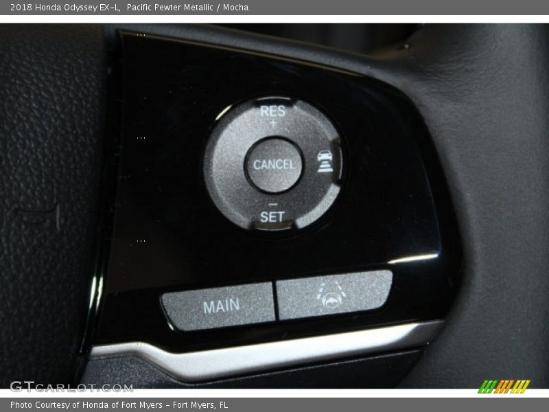 Pacific Pewter Metallic / Mocha 2018 Honda Odyssey EX-L