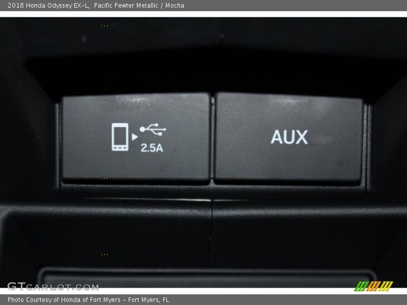 Pacific Pewter Metallic / Mocha 2018 Honda Odyssey EX-L