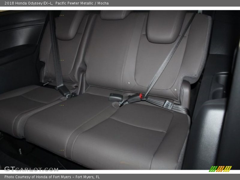 Pacific Pewter Metallic / Mocha 2018 Honda Odyssey EX-L