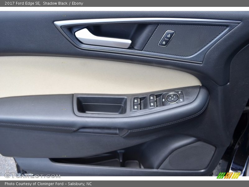 Door Panel of 2017 Edge SE