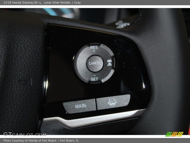 Lunar Silver Metallic / Gray 2018 Honda Odyssey EX-L