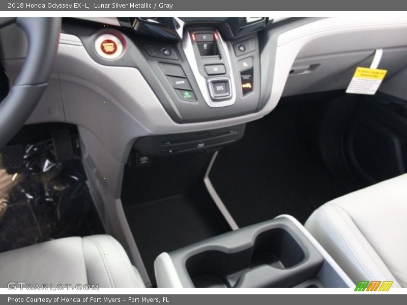 Lunar Silver Metallic / Gray 2018 Honda Odyssey EX-L
