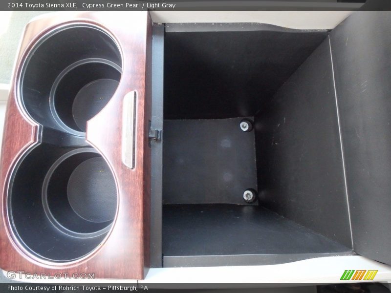 Cypress Green Pearl / Light Gray 2014 Toyota Sienna XLE