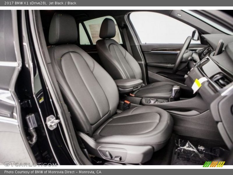 Jet Black / Black 2017 BMW X1 sDrive28i